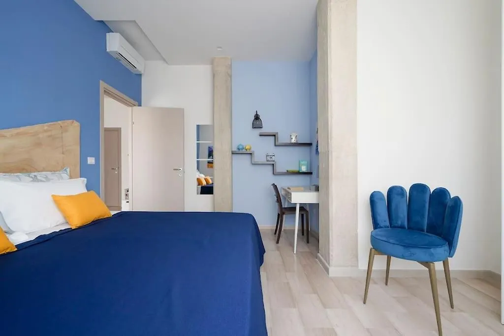 Mediterranea Apartment- Central Station - Free Wifi&Netflix Bari