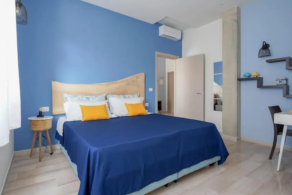 Mediterranea Apartment- Central Station - Free Wifi&Netflix Bari