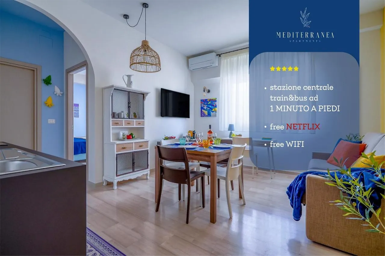 Mediterranea Apartment- Central Station - Free Wifi&Netflix Bari 0*,