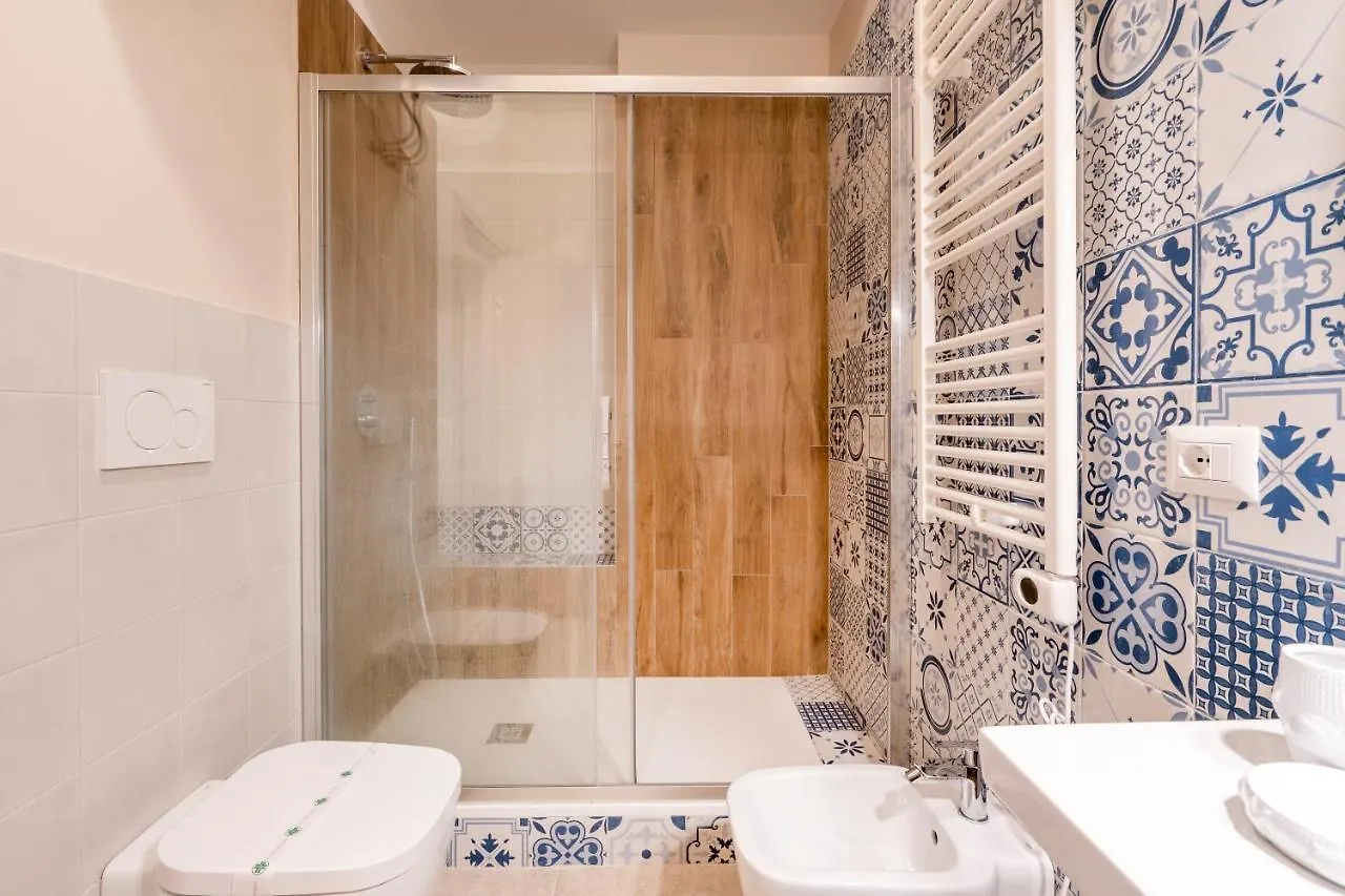 Apartman Mediterranea Apartment- Central Station - Free Wifi&Netflix Bari