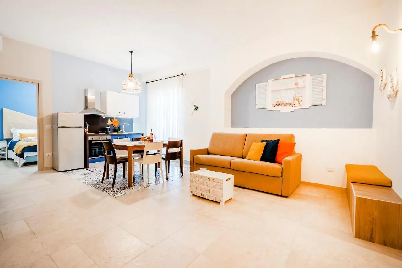 Apartman Mediterranea Apartment- Central Station - Free Wifi&Netflix Bari