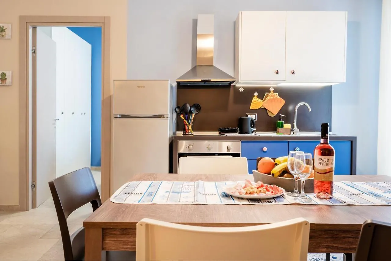 Apartment Mediterranea Apartment- Central Station - Free Wifi&Netflix Bari